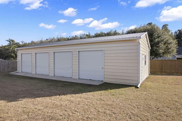 121 Edisto Dane Lane, Ridgeville, SC 29472