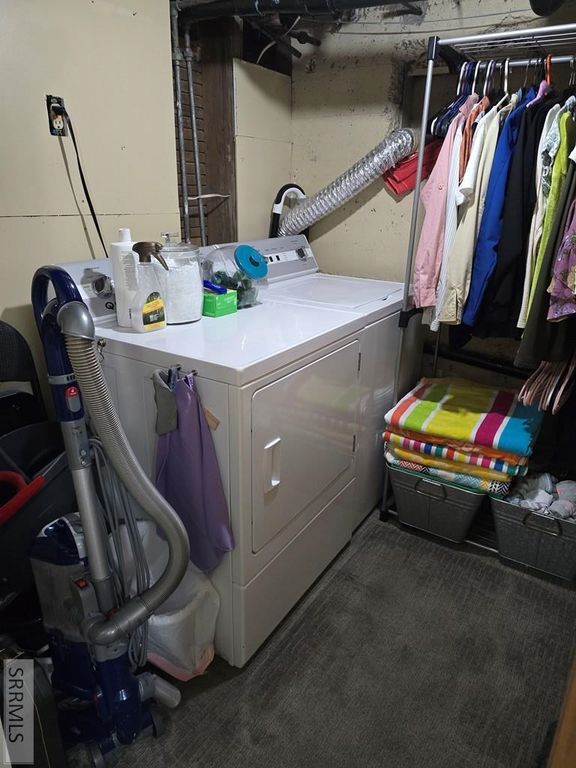 Image 75 of property listing at 115 & 113 E 1st N, Rexburg, ID 83440