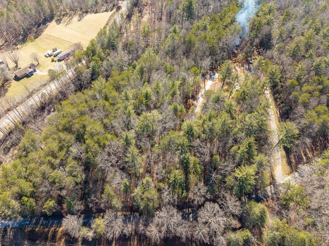 77 Big Pine Hill, Blairsville, GA 30512