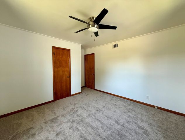 4415 W 1st Street, Tulsa, OK 74127