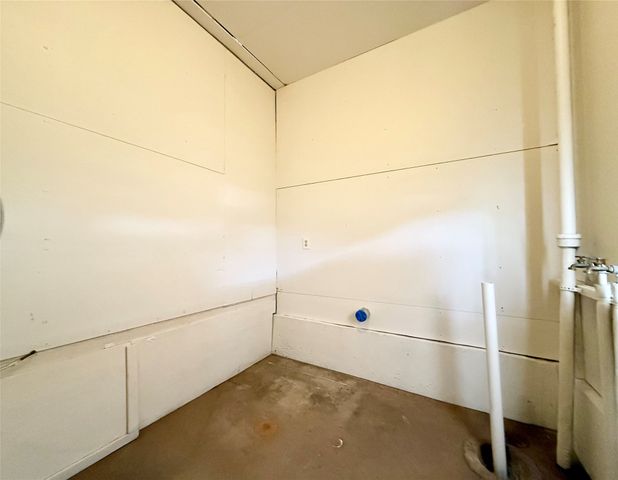 4415 W 1st Street, Tulsa, OK 74127