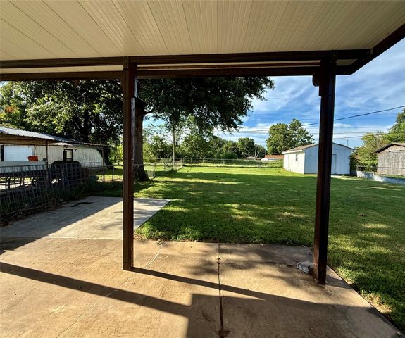 4415 W 1st Street, Tulsa, OK 74127