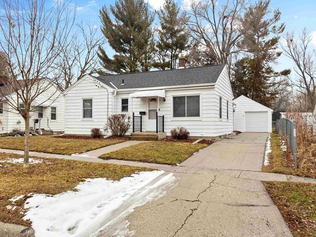 1113 North Street, Beloit, WI 53511