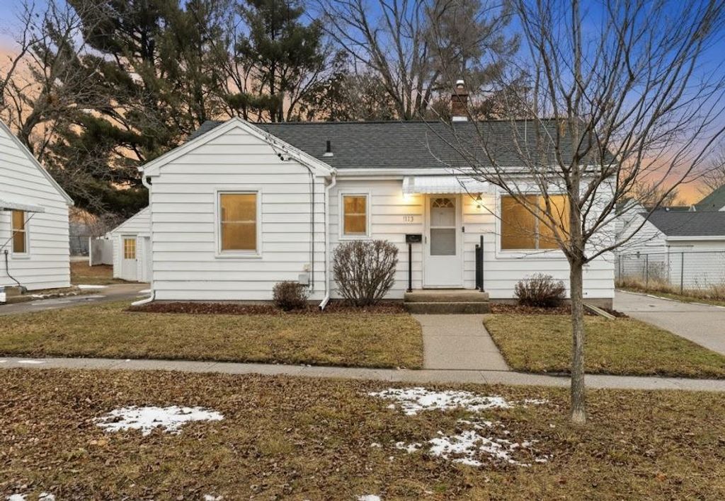 1113 North Street, Beloit, WI 53511