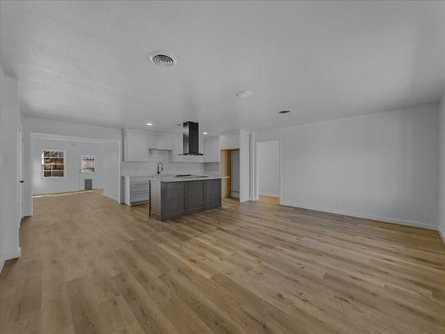 1236 Harrison Lane, Hurst, TX 76053