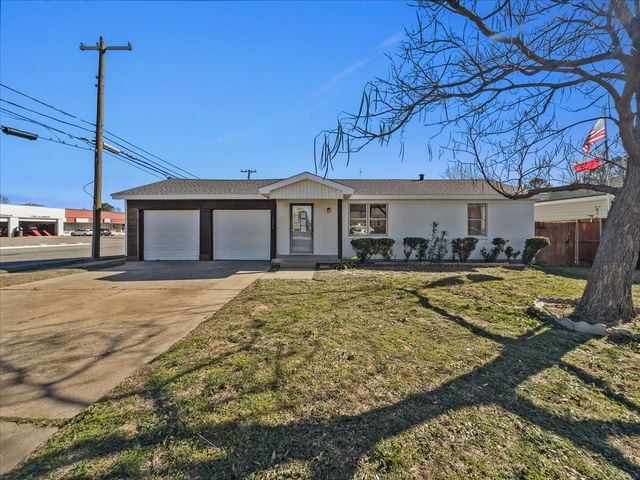 1236 Harrison Lane, Hurst, TX 76053