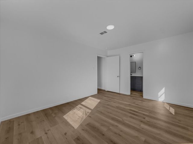 1236 Harrison Lane, Hurst, TX 76053