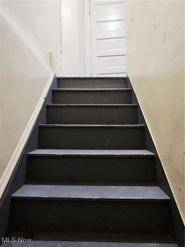 14615 Westropp Avenue, Cleveland, OH 44110