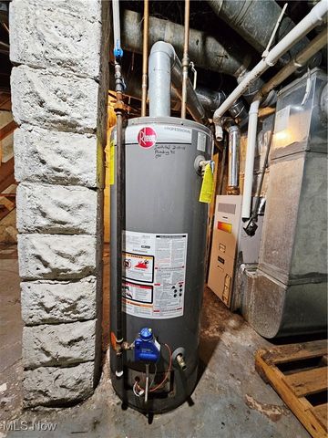 14615 Westropp Avenue, Cleveland, OH 44110