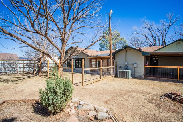 312 Avenue D, Olton, TX 79064