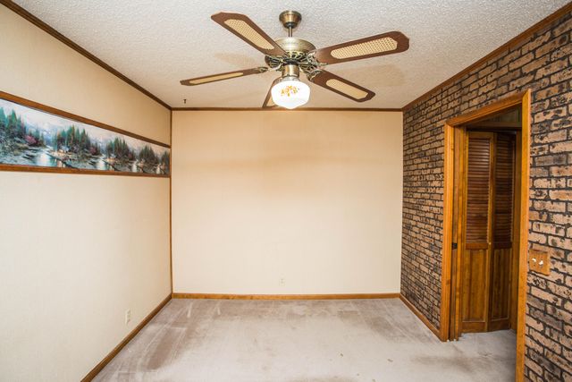 312 Avenue D, Olton, TX 79064