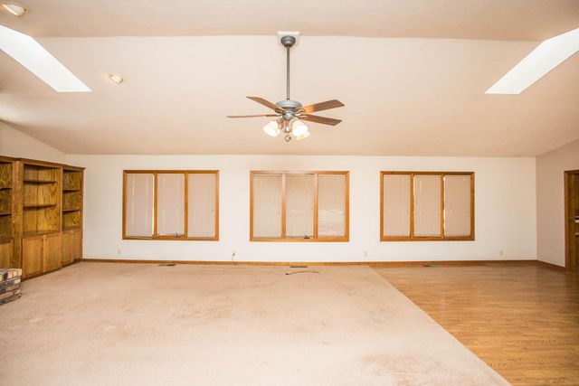 312 Avenue D, Olton, TX 79064