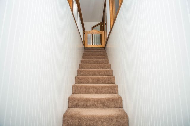 312 Avenue D, Olton, TX 79064