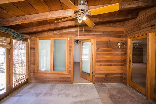 312 Avenue D, Olton, TX 79064