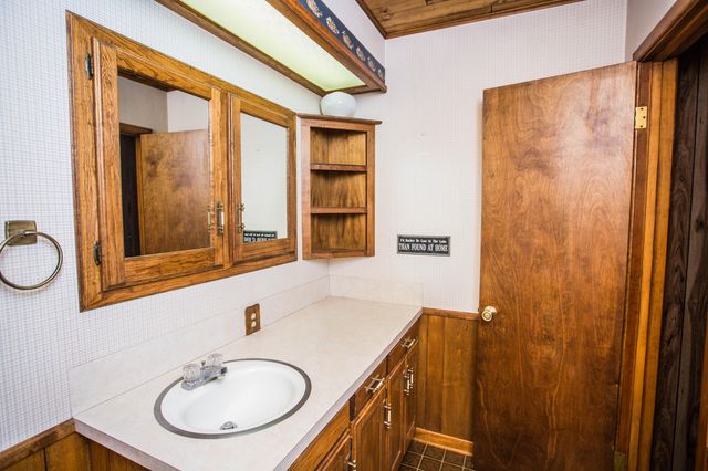 312 Avenue D, Olton, TX 79064