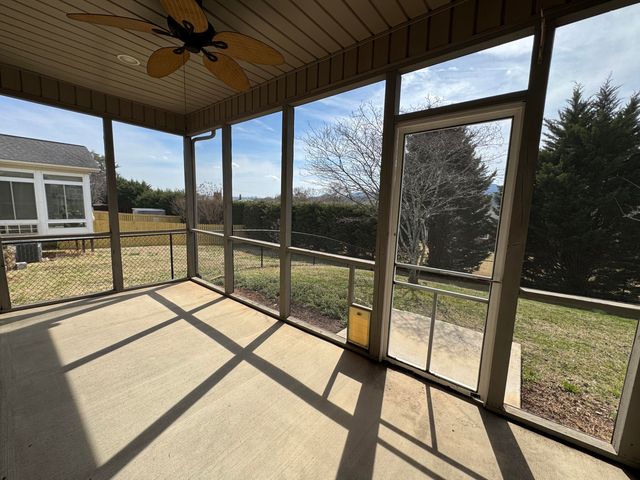 414 Kimball AVE, Salem, VA 24153