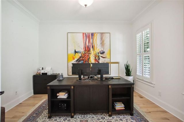 525 FOREST HILLS Drive, Atlanta, GA 30342