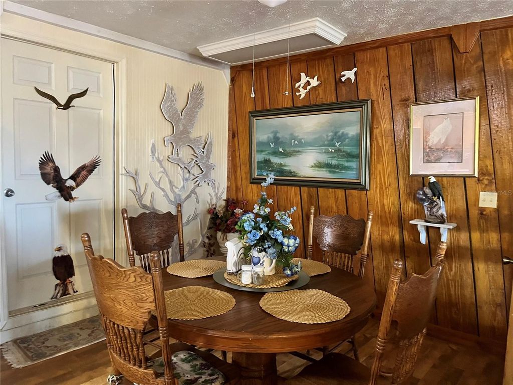 Image 22 of property listing at 5608 W COUNTY ROAD 240, Lake Butler, FL 32054