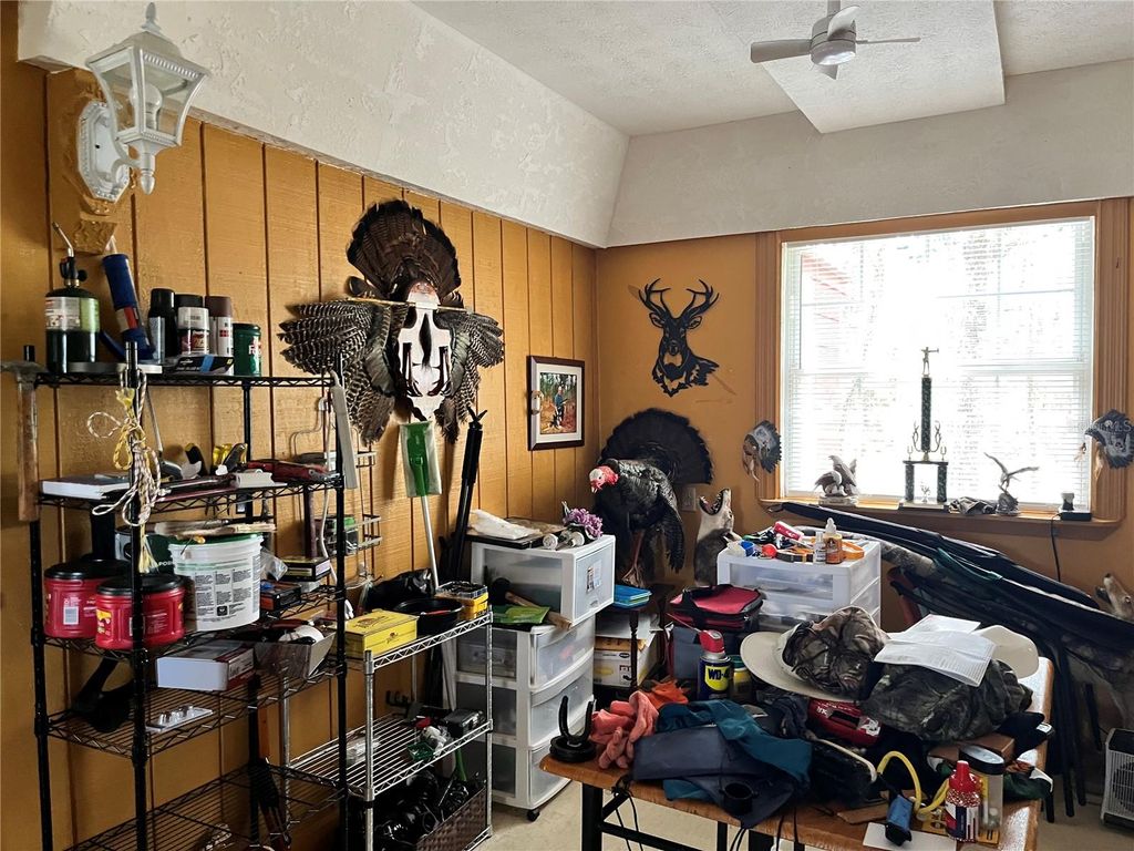 Image 26 of property listing at 5608 W COUNTY ROAD 240, Lake Butler, FL 32054