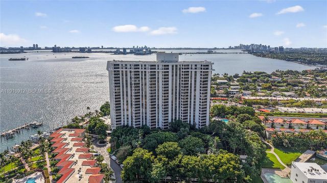 4000 Towerside Ter 1612, Miami, FL 33138