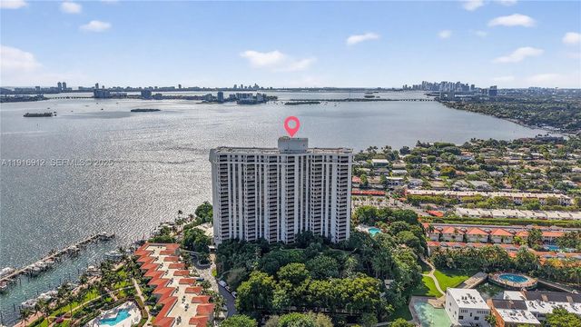 4000 Towerside Ter 1612, Miami, FL 33138