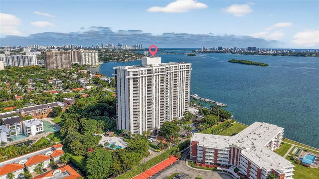 4000 Towerside Ter 1612, Miami, FL 33138