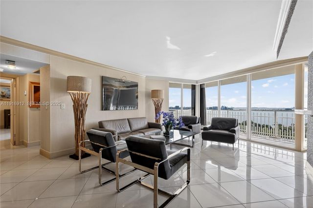 4000 Towerside Ter 1612, Miami, FL 33138