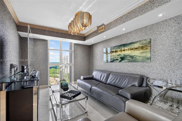 4000 Towerside Ter 1612, Miami, FL 33138