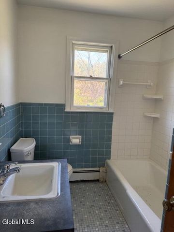 5099 NY Rte 203, Nassau, NY 12123