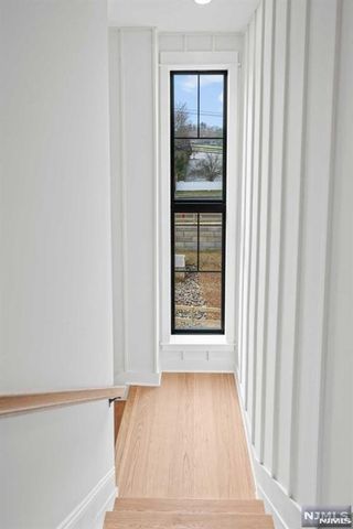 147 Central Avenue 19, Old Tappan, NJ 07675