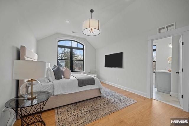 147 Central Avenue 19, Old Tappan, NJ 07675