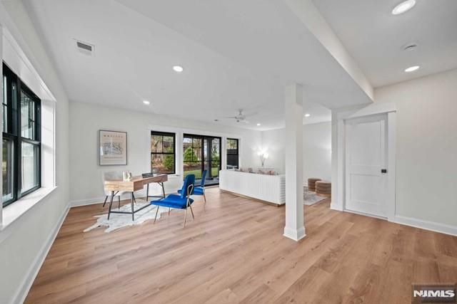 147 Central Avenue 19, Old Tappan, NJ 07675