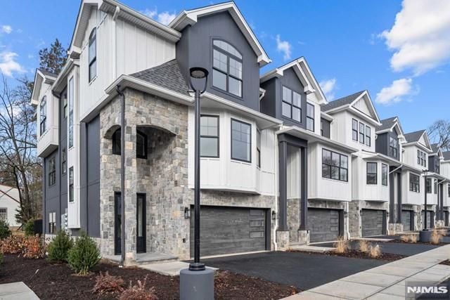 147 Central Avenue 19, Old Tappan, NJ 07675