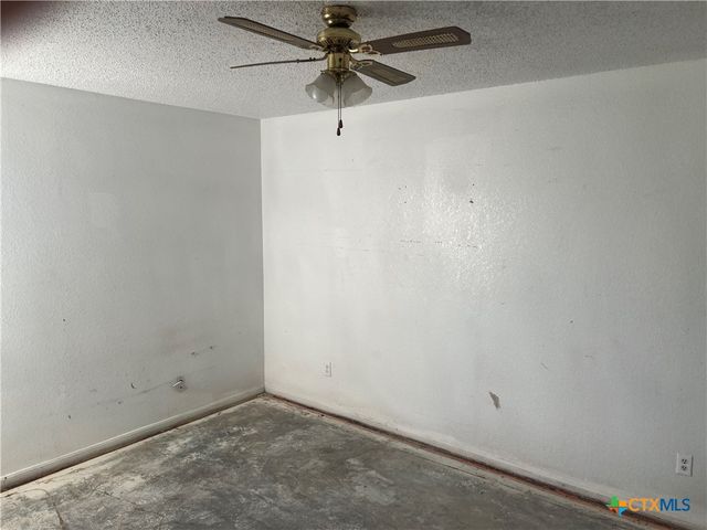 2302 Huckleberry Drive, Killeen, TX 76549