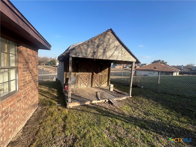 2302 Huckleberry Drive, Killeen, TX 76549