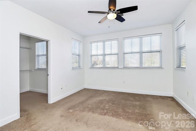 558 Oakland Avenue, Charlotte, NC 28204