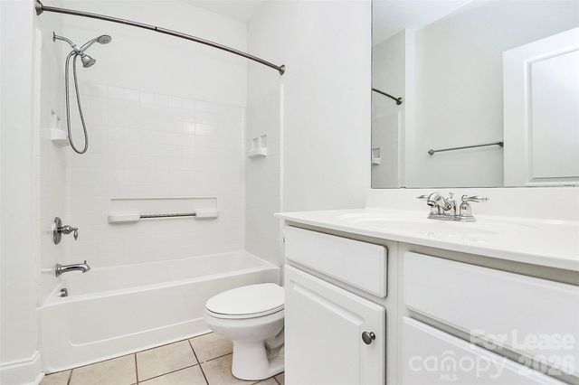 558 Oakland Avenue, Charlotte, NC 28204