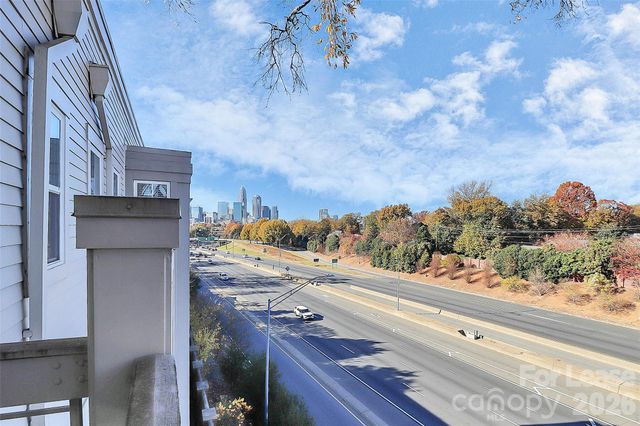 558 Oakland Avenue, Charlotte, NC 28204