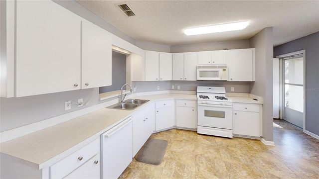 9771 SW 97TH LANE, Ocala, FL 34481