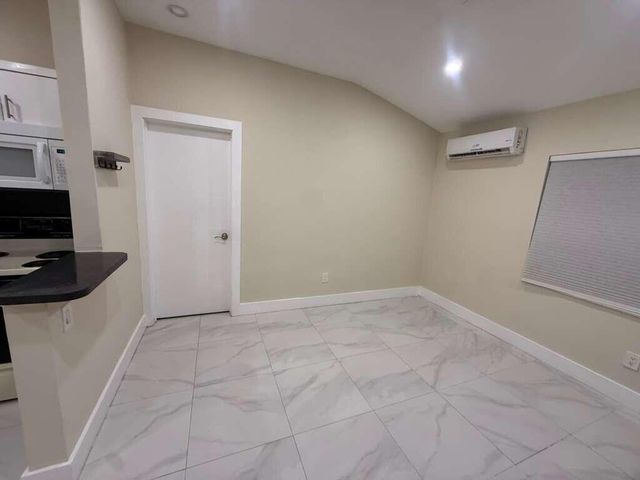 3373 SW 7th Street, Miami, FL 33135