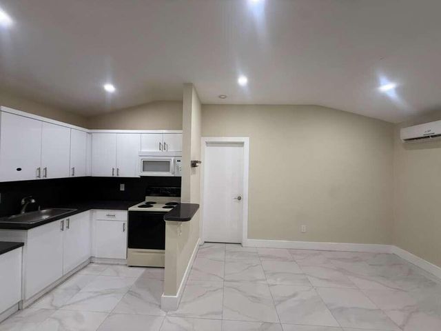 3373 SW 7th Street, Miami, FL 33135