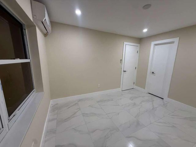 3373 SW 7th Street, Miami, FL 33135