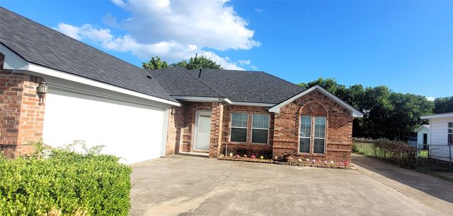 8209 Clifford Street, White Settlement, TX 76108