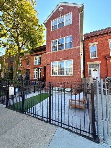 2427 W Grenshaw Street 2, Chicago, IL 60612