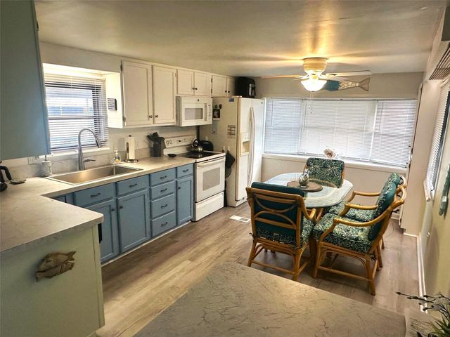 9790 66TH STREET N 105, Pinellas Park, FL 33782