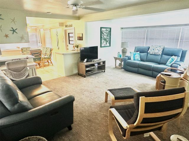 9790 66TH STREET N 105, Pinellas Park, FL 33782