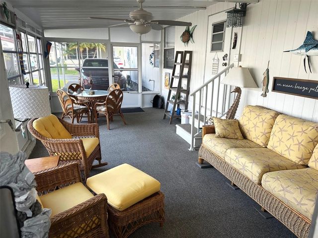 9790 66TH STREET N 105, Pinellas Park, FL 33782