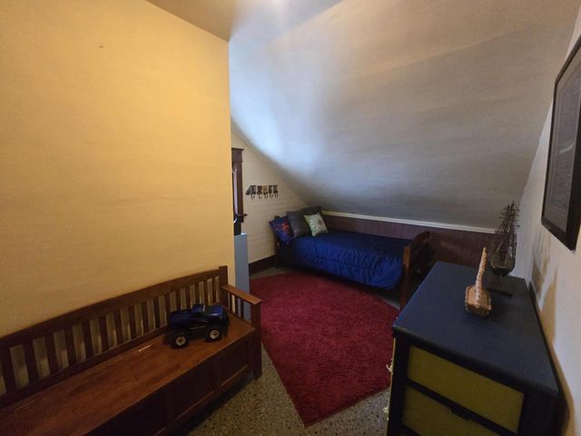 1035 Academy Street, Elroy, WI 53929