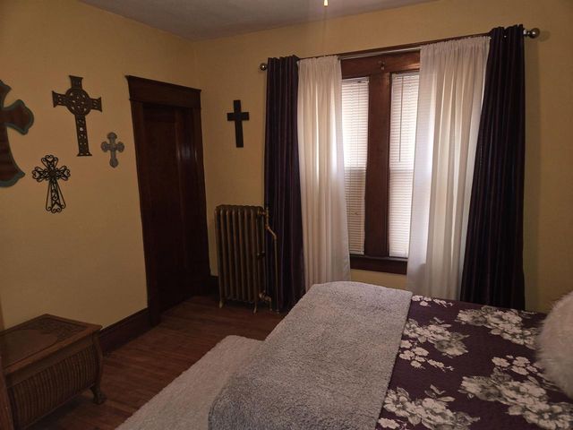 1035 Academy Street, Elroy, WI 53929