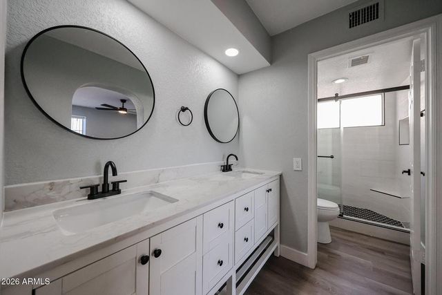 3951 E Waltann Lane, Phoenix, AZ 85032